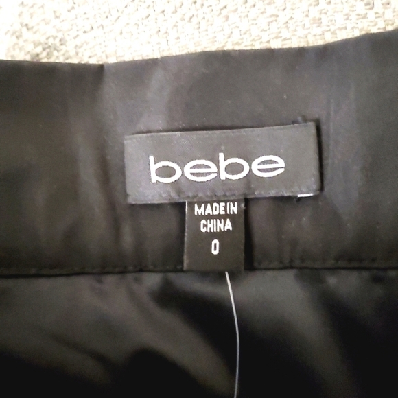 bebe | Tara Ballon Skirt - Picture 2 of 4